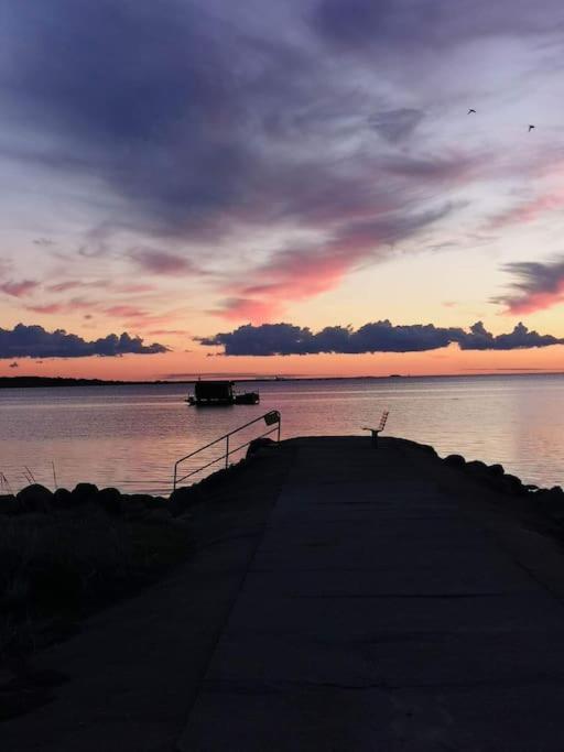 Attefallshus Naera Havet Norranaes Varberg Bagian luar foto